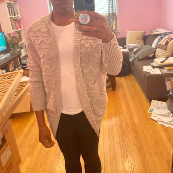 Express Cable sweater - Picture 2 of 8